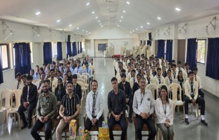 “True Health Goes Beyond Appearance”: Fitness Expert Guides Students on Healthy Living