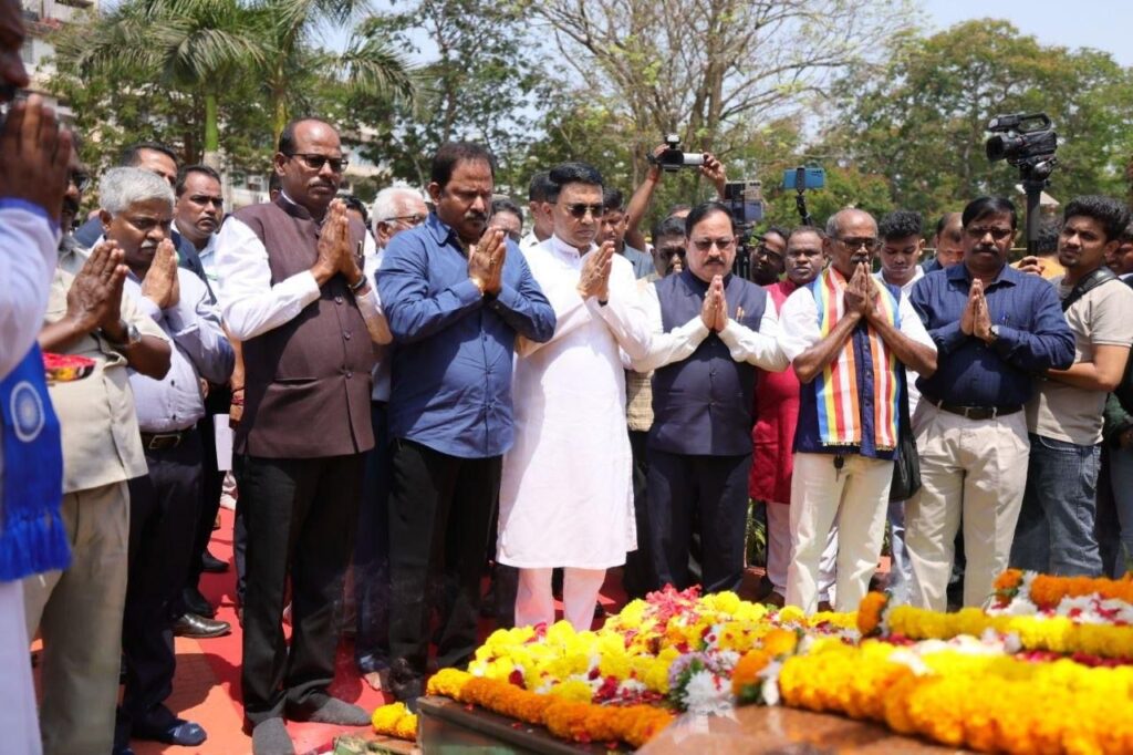 Education key to empowerment of backward classes: CM Sawant