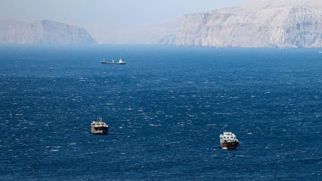 US Blockade Forces Sanctioned Tanker to Retreat from Gulf Waters