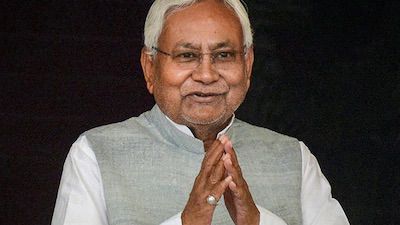 “New Government Will Have My Guidance”: Nitish Kumar Steps Down as Bihar Chief Minister