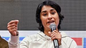 Delhi HC Questions WFI’s Move To Bar Vinesh Phogat From Trials