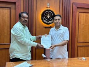 Ex Karnataka MLA Raises Concern Over Goa Traffic Fine Enforcement; CM Assures Review of First-Time Warning System