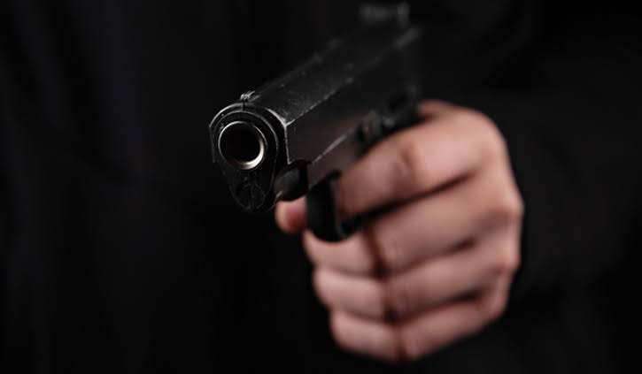 Man Assaulted With Firearm During Quarrel At Poira Bar