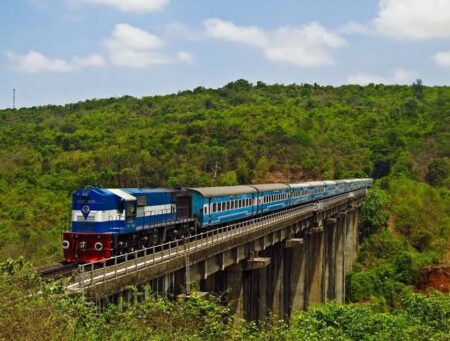 Rail Travel Drives Goa Tourism Growth as Domestic Air Traffic Slumps