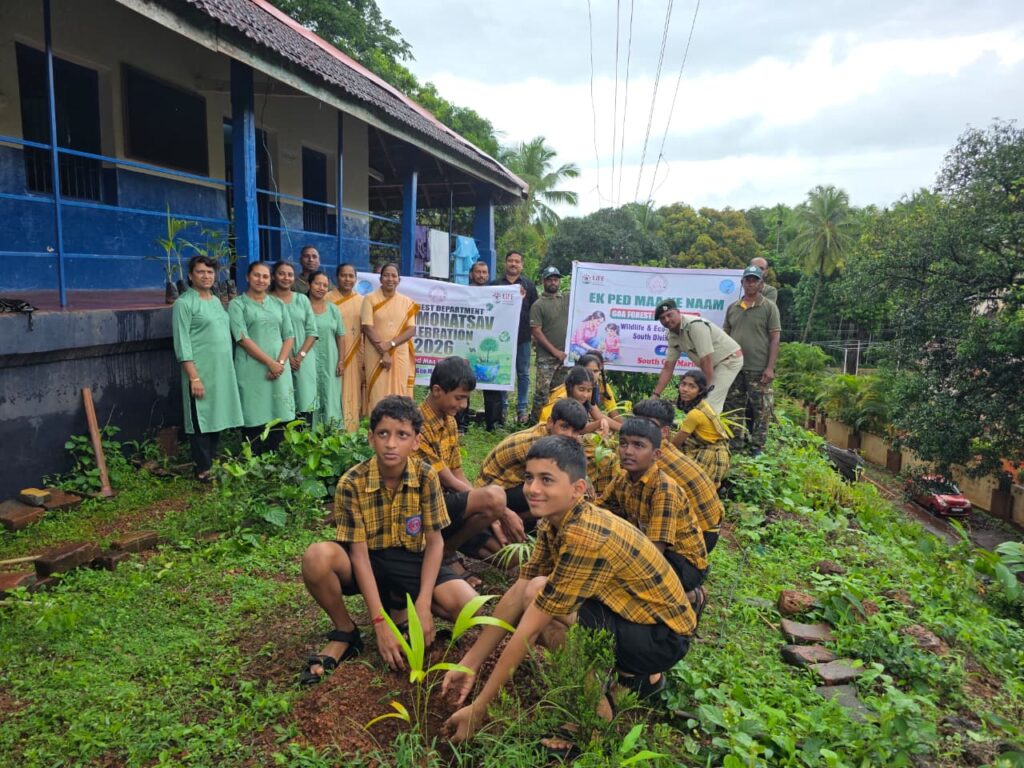 St. Sebastian High School, Loliem Plants 200 Saplings During Van Mahotsav Drive