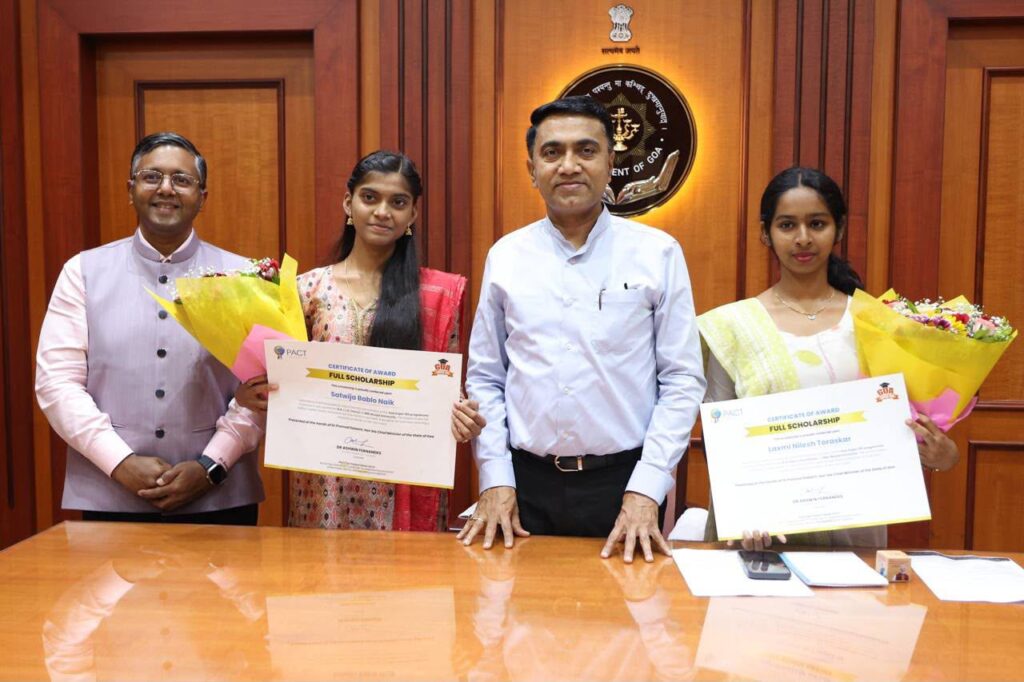 Goa CM Congratulates Students Selected Under Goa Super 100 Scholarship