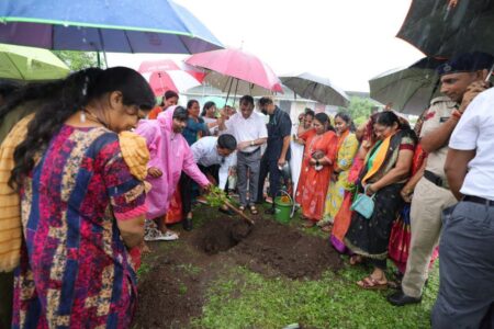 CM Reviews Rapid Composting Technology at Bicholim MRF Centre
