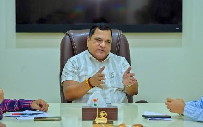 Godinho Announces Rent-A-Cab SOPs, Reviews Panchayat Survey Framework