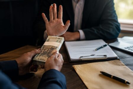 Ponda Jeweller Allegedly Cheated Of ₹26.50 Lakh In Fake ₹10 Crore Finance Deal