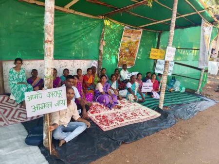 Karapur protest against Abhinandan Lodha project suspended after 161 days