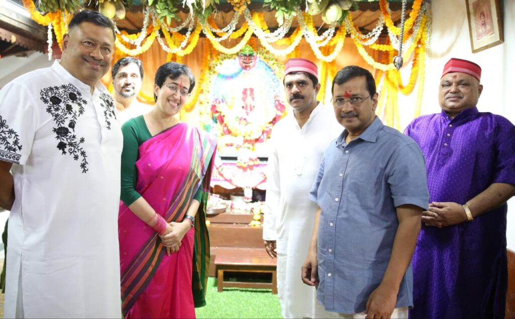 Kejriwal, Vijai Sardesai Push ‘Goa First’ Message During Ganesh Chaturthi Visit