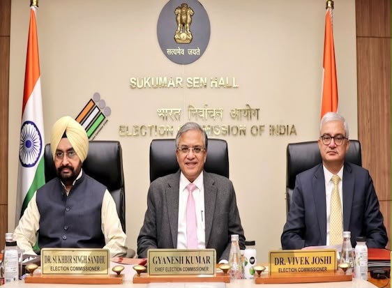 Election Commission Row: Poll Panel Says SIR Decisions Were Unanimous Despite 14 Recorded Objections
