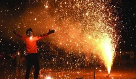 Bombay High Court bars firecrackers on public roads during festivities