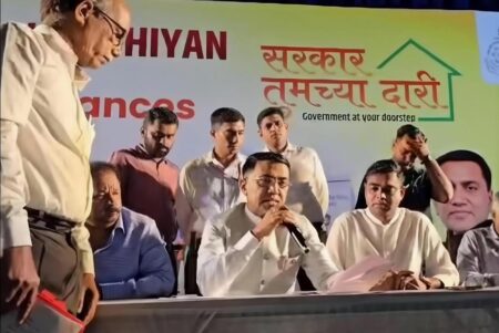 Goa CM Warns of Suspension Within Eight Days for Panchayat Secretaries Obstructing ‘Mhaje Ghar’ Scheme