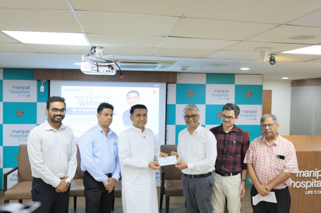 Sawant Hands Over Medical Aid to First Beneficiary Under New Scheme