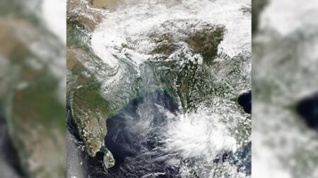Odisha on Red Alert as Cyclone Arnab Set to Hit Andhra Coast on October 28