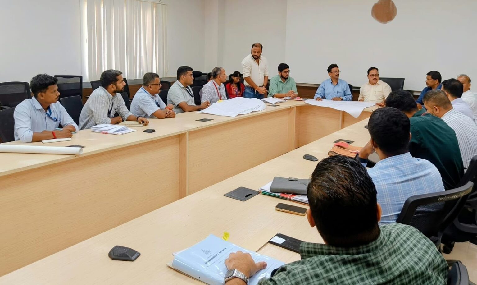 Kushavati Collector reviews occupancy rights grievances of Salaulim project-affected persons