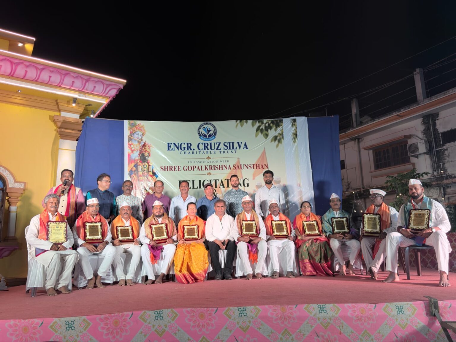 Warkaris from Velim felicitated by Eng. Cruz Silva Charitable Trust